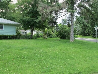 202 S Kerch St, Brooklyn, WI 53521 - photo 3