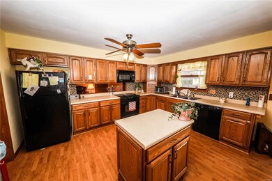 15 Duke Dr, Maryville, IL 62062 - photo 4