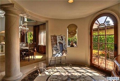 INTERIOR ENTRY