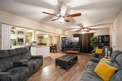 8017 Susan Way, El Paso, TX 79915 - photo 6