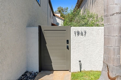 1947 Sundance Ln, Costa Mesa, CA 92627 - photo 3