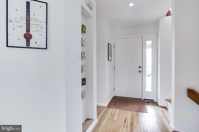 1670 Cedar Hollow Way, Reston, VA 20194 - photo 7