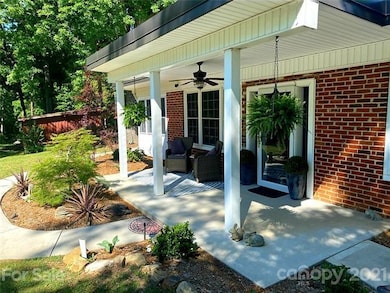 302 S White St, Marshville, NC 28103 - photo 2