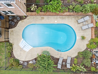Heated saltwater pool!