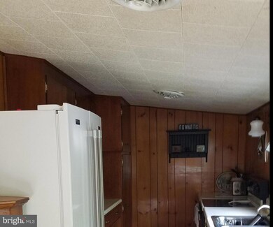 4021 Creekside Dr, Chambersburg, PA 17202 - photo 7