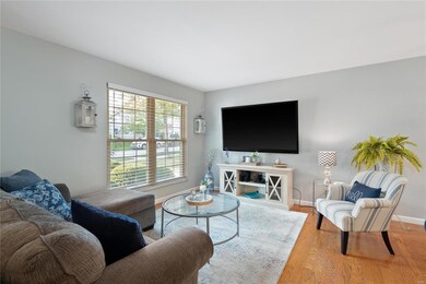 Gleaming floors & lots of natural light!