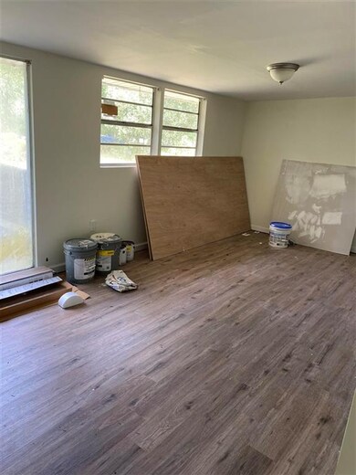 153 Crystal Ln, Crawfordville, FL 32327 - photo 2