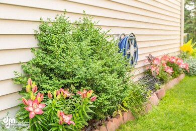 Garden 2993-SMALL