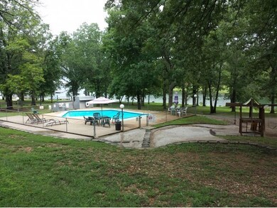 232 Sleepy Hollow Dr unit 17, Kimberling City, MO 65686 - photo 5