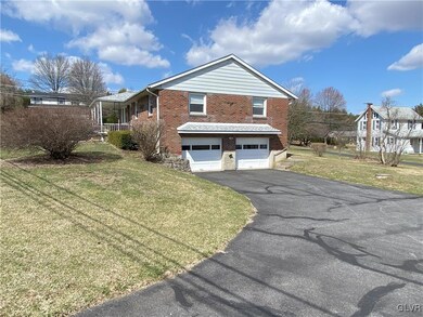 690 E Dell Rd, Bath, PA 18014 - photo 6