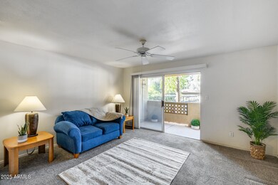 1880 E Morten Ave unit 121, Phoenix, AZ 85020 - photo 2