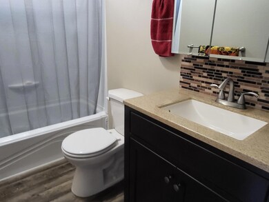 1651 Pinecrest Dr, Grants Pass, OR 97526 - photo 7