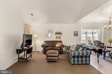 116 Hilltop Ct, Columbus, NJ 08022 - photo 7