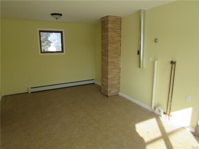 728 E Main St, Macungie, PA 18062 - photo 5
