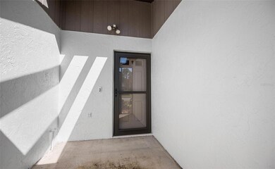 502 Foxwood Blvd, Englewood, FL 34223 - photo 4