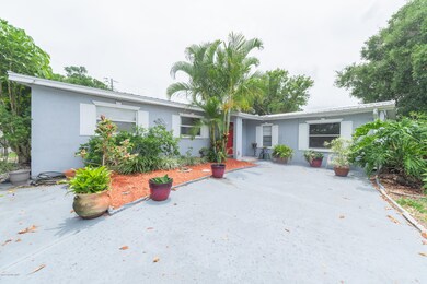 2709CherbourgRd-56