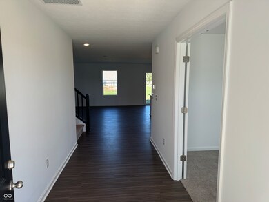 1044 Supernova Dr, Franklin, IN 46131 - photo 3