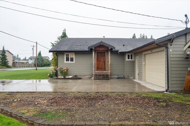 401 E Madison St, Nooksack, WA 98247 - photo 3