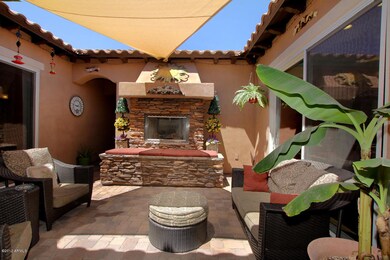 Patio w/fireplace