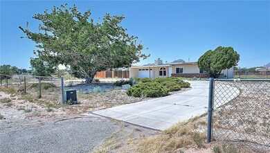 20916 Thunderbird Rd, Apple Valley, CA 92307 - photo 4