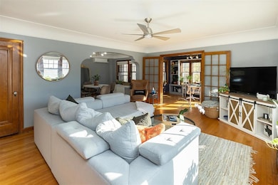 4341 Grand Ave unit 4, Des Moines, IA 50312 - photo 3