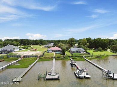 132 Gemstone Dr, Sneads Ferry, NC 28460 - photo 4