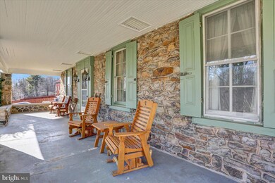 3056 Pricetown Rd, Temple, PA 19560 - photo 5