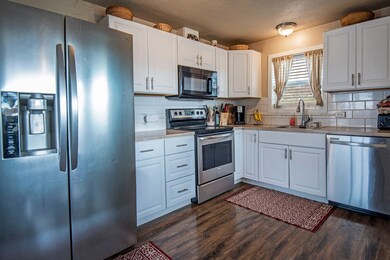 2295 SW Forked Horn Butte Rd, Redmond, OR 97756 - photo 4