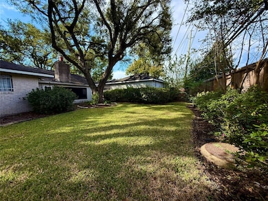 4830 Omeara Dr, Houston, TX 77035 - photo 3