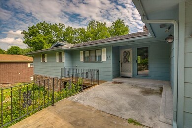 87 Lancaster Dr, Bella Vista, AR 72715 - photo 4