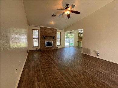 705 Holly Hill Rd, Edmond, OK 73003 - photo 3