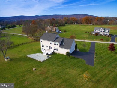 14130 Seyzal Ln, Purcellville, VA 20132 - photo 2