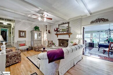 136 Bagwell St, Easley, SC 29640 - photo 3