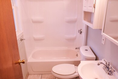 66-68 Highland Ave, Ludlow, MA 01056 - photo 4