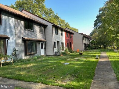 567 Edison Dr, East Windsor, NJ 08520 - photo 5