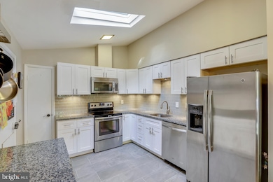 420 Holly Dr, Annapolis, MD 21403 - photo 4