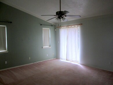 4 Living Room