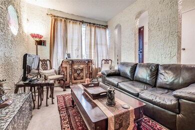 809 Overhill Ct, Hurst, TX 76053 - photo 6