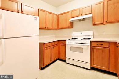 1315 Colts Cir unit G, Lawrence Township, NJ 08648 - photo 3