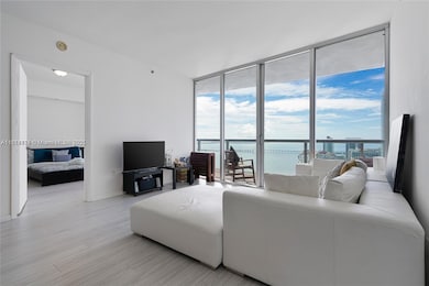 Icon Brickell Tower 2 unit 4903, Miami, FL 33131 - photo 2