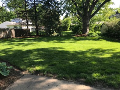 4360 Hoover St, Rolling Meadows, IL 60008 - photo 2