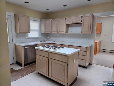 141-143 Pleasant Place, Kearny, NJ 07032 - photo 7