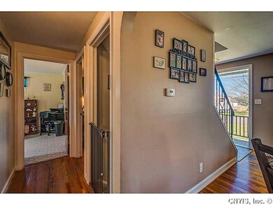 1st Floor Plan. Come on in!