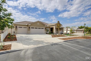 12731 Marsden St, Bakersfield, CA 93311 - photo 3