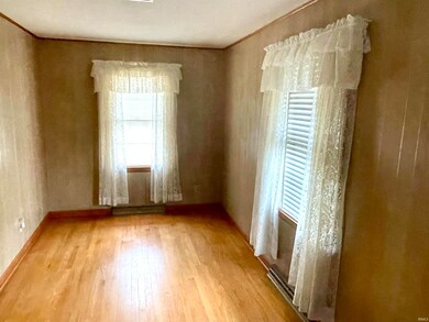 719 E State St, Princeton, IN 47670 - photo 7