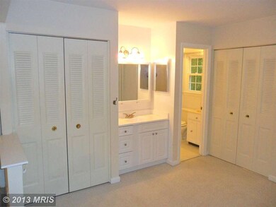 8006 Pyracantha Ct, Springfield, VA 22153 - photo 6