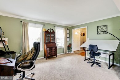 107 Crimson Ave, Taneytown, MD 21787 - photo 4