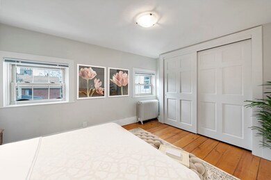 8 Brown St unit 4, Salem, MA 01970 - photo 7