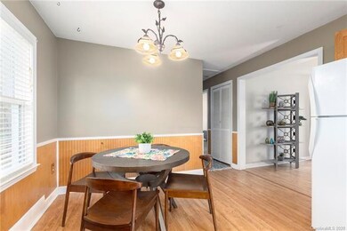 406 Onteora Blvd, Asheville, NC 28803 - photo 6