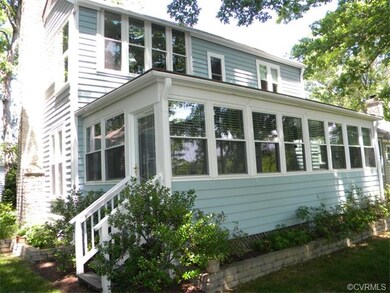 Sun room on rear
